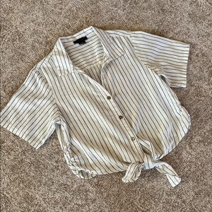 Sanctuary cropped cream and black stripes  linen front tie short sleeve top.